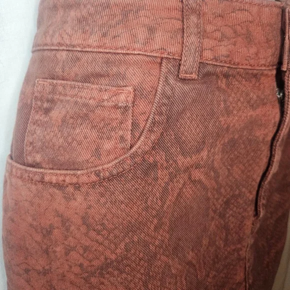 Urban Outfitters BDG Brick Snake Print Denim Mini NWT Skirt LG Waist 15" Retired - Picture 8 of 9
